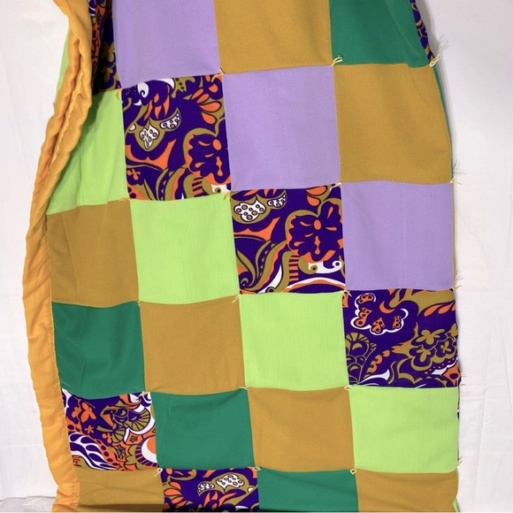 Vintage 70s Handmade Purple Green Yellow Patchwork Quilt - Picture 12 of 16